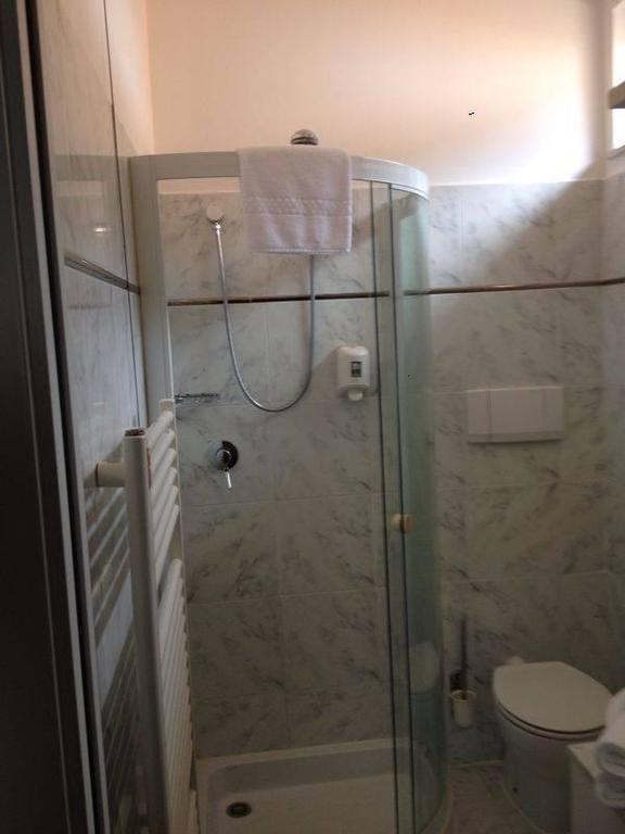 Locanda San Fiorenzo Fiorenzuola dʼArda Екстериор снимка