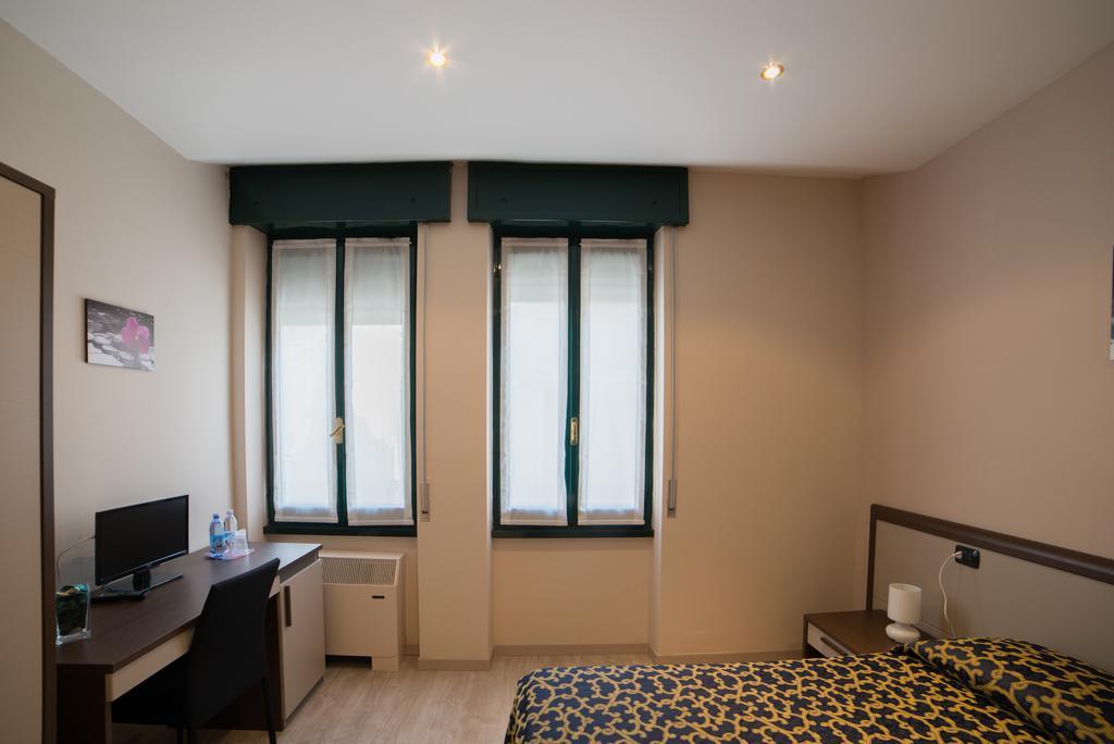 Locanda San Fiorenzo Fiorenzuola dʼArda Екстериор снимка