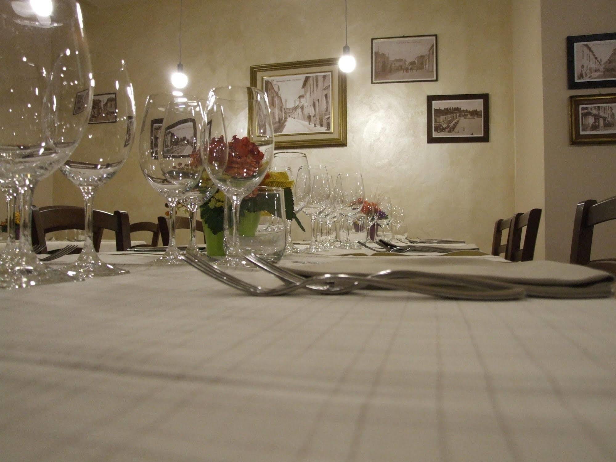 Locanda San Fiorenzo Fiorenzuola dʼArda Екстериор снимка
