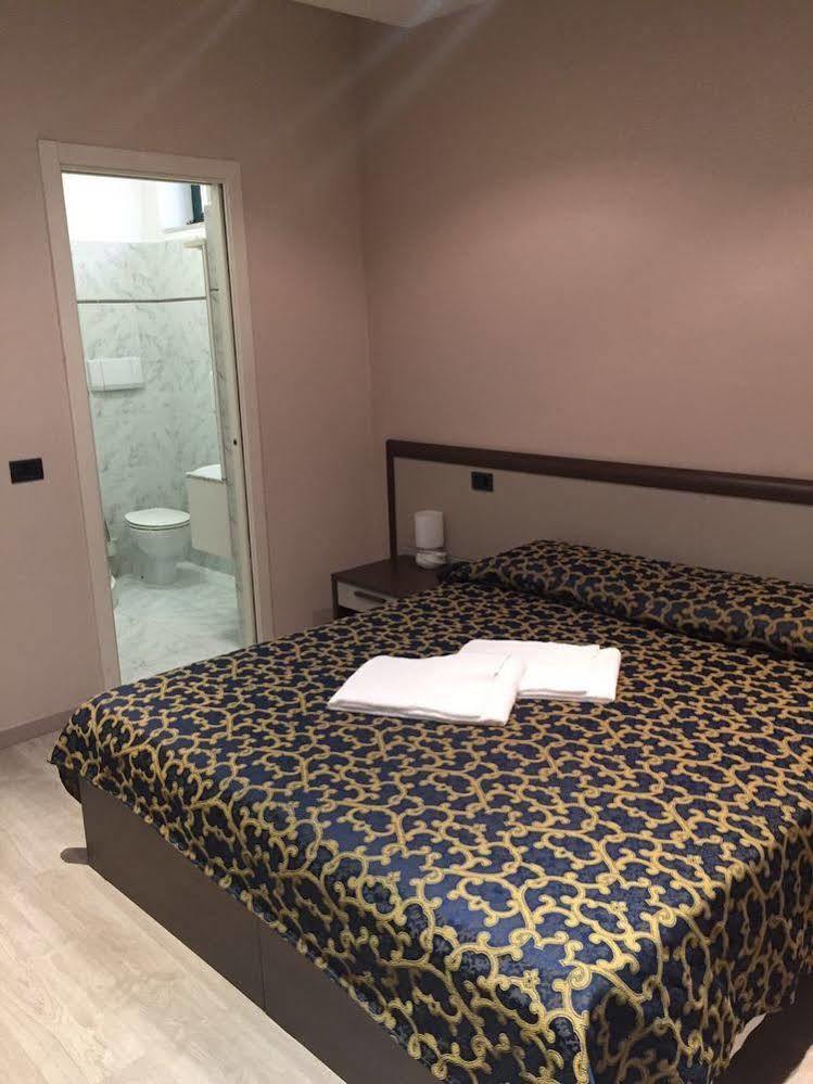 Locanda San Fiorenzo Fiorenzuola dʼArda Екстериор снимка